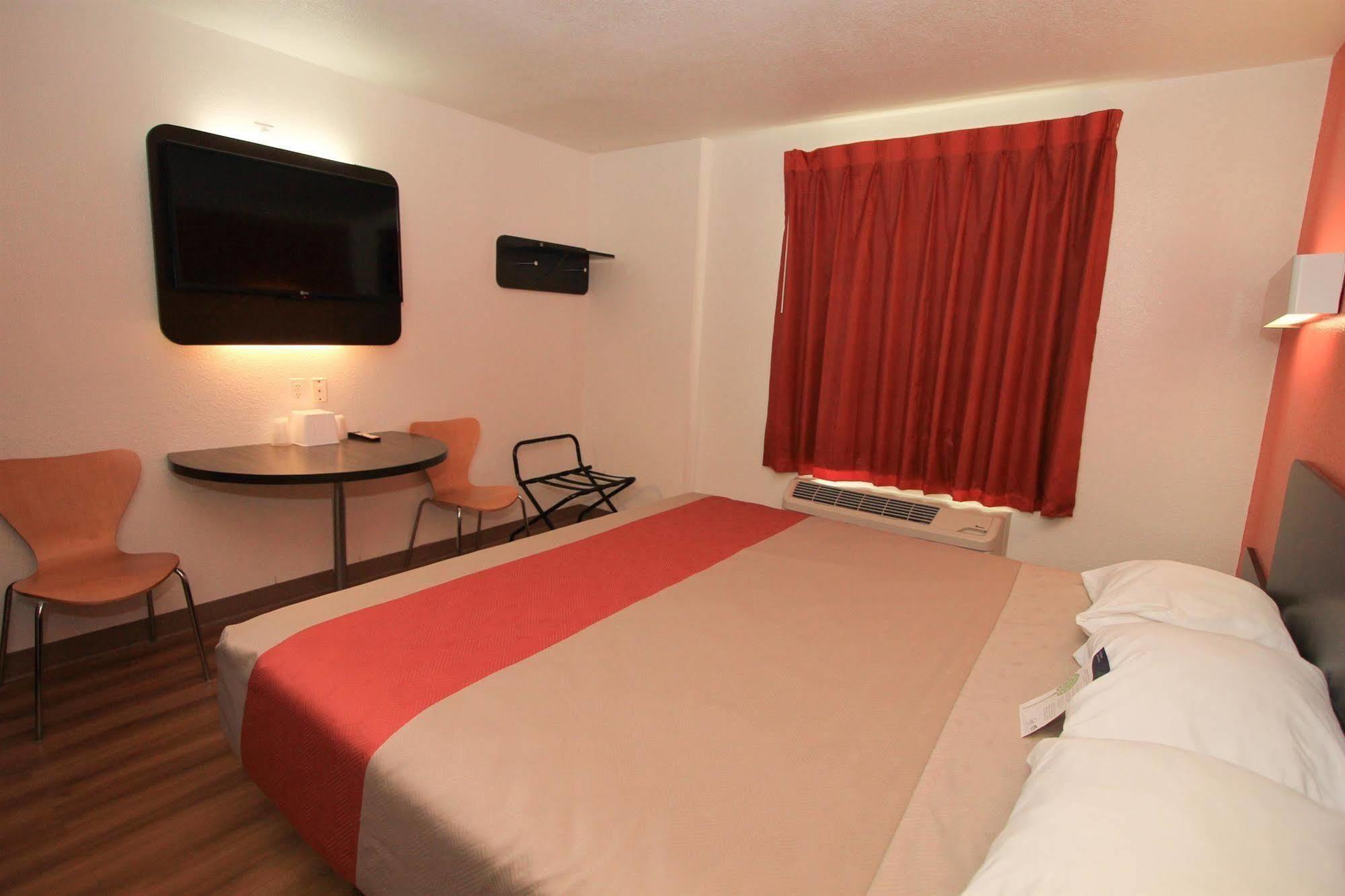 Motel 6-San Antonio, TX - Airport Exterior foto